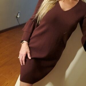 NWT Ann Taylor Ribbed Sheath Dress V-Neck Bell Sleeve